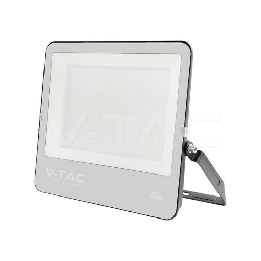 Slika V-TAC LED reflektor CREE 300W 34440 lm 4000K IP65 crno kućište